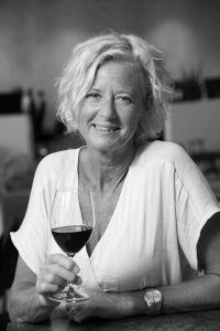 Känd Master of Wine, sommelier och vinföreläsare som heter Madeleine Stenwreth